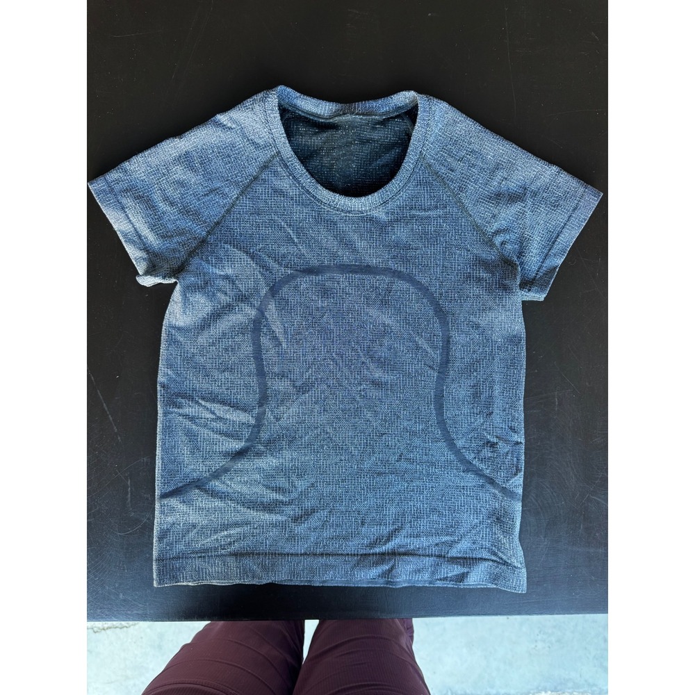 Lululemon Swiftly Tech Short Sleeve Crew Black Space Dye Activewear Top